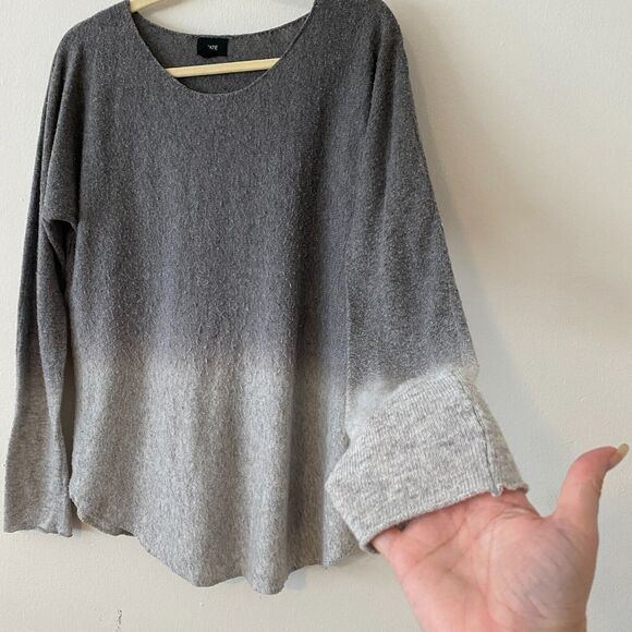 Fate Charcoal Gray to Light Grey Ombre Fuzzy Long Sleeve Soft Sweater Small - Picture 1 of 10